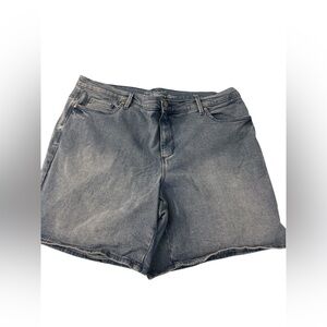 Gloria Vanderbilt Slimming Jean Shorts| Size: 16W